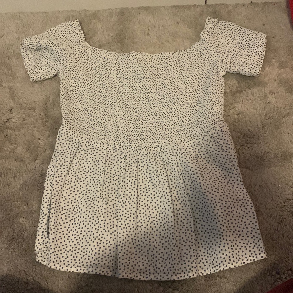 old navy polka dot shirt!